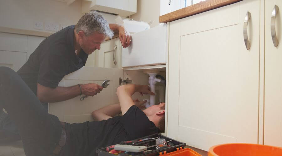 Professional burst pipe repair services in McRae, AR